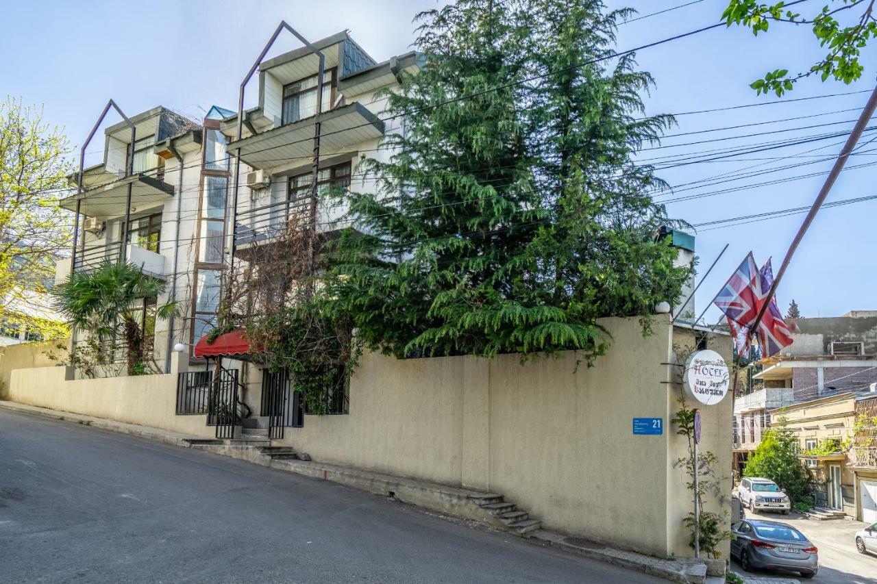 Vera View Hotel Tbilisi Buitenkant foto
